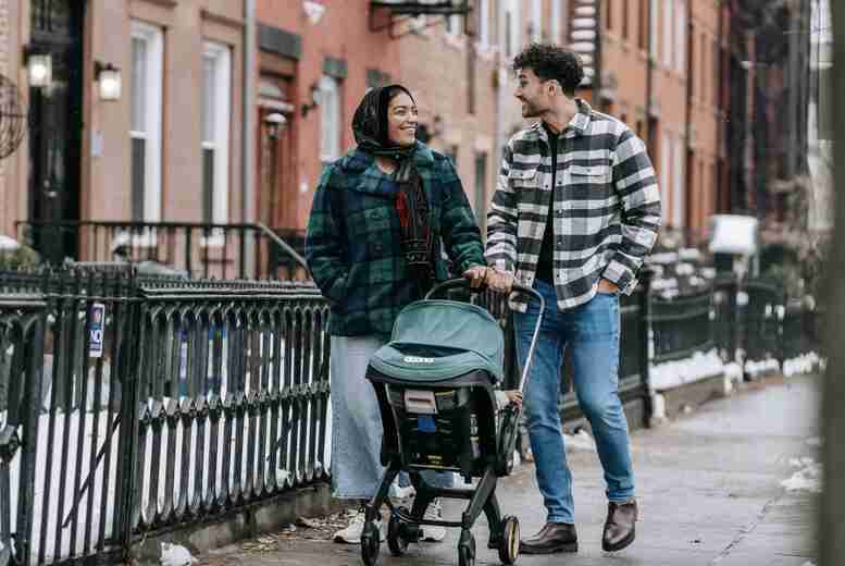 Smarte Mobilität für junge Familien: Nachhaltig und flexibel unterwegs Smarte Mobilität für junge Familien